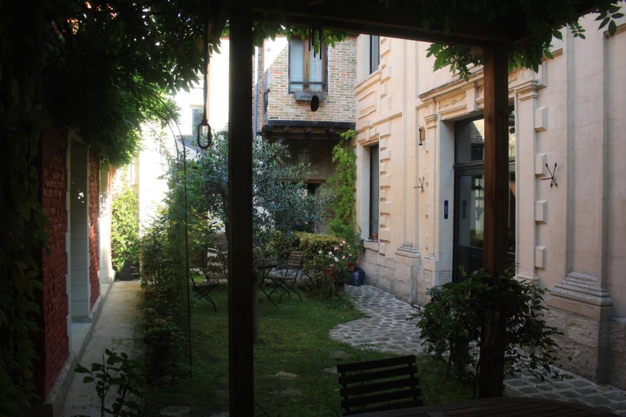 Le Refuge Des Cordeliers Appartement Laon Buitenkant foto