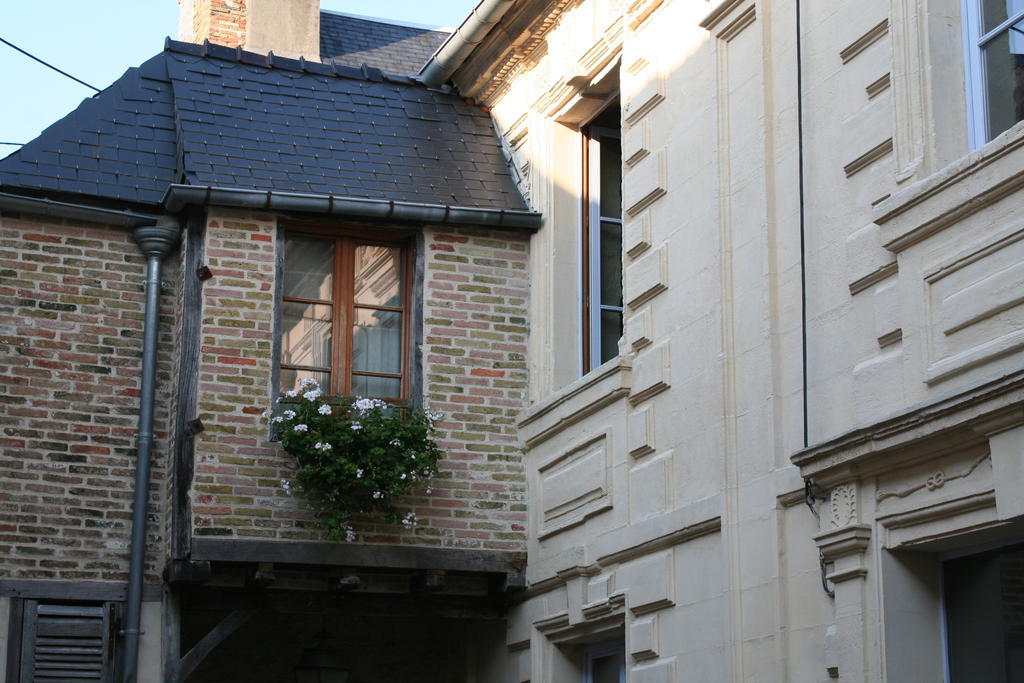 Le Refuge Des Cordeliers Appartement Laon Buitenkant foto